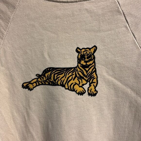 Back When Embroidered Tiger Beige Sweatshirt small - Picture 6 of 7